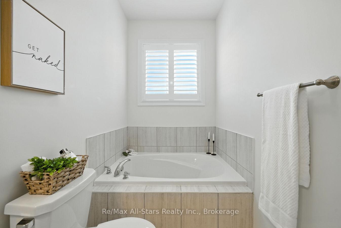 Photo 24 of 89 Forestlane Way, Scugog, Port Perry — HOMEH