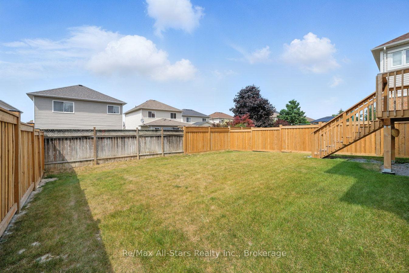 Photo 33 of 89 Forestlane Way, Scugog, Port Perry — HOMEH