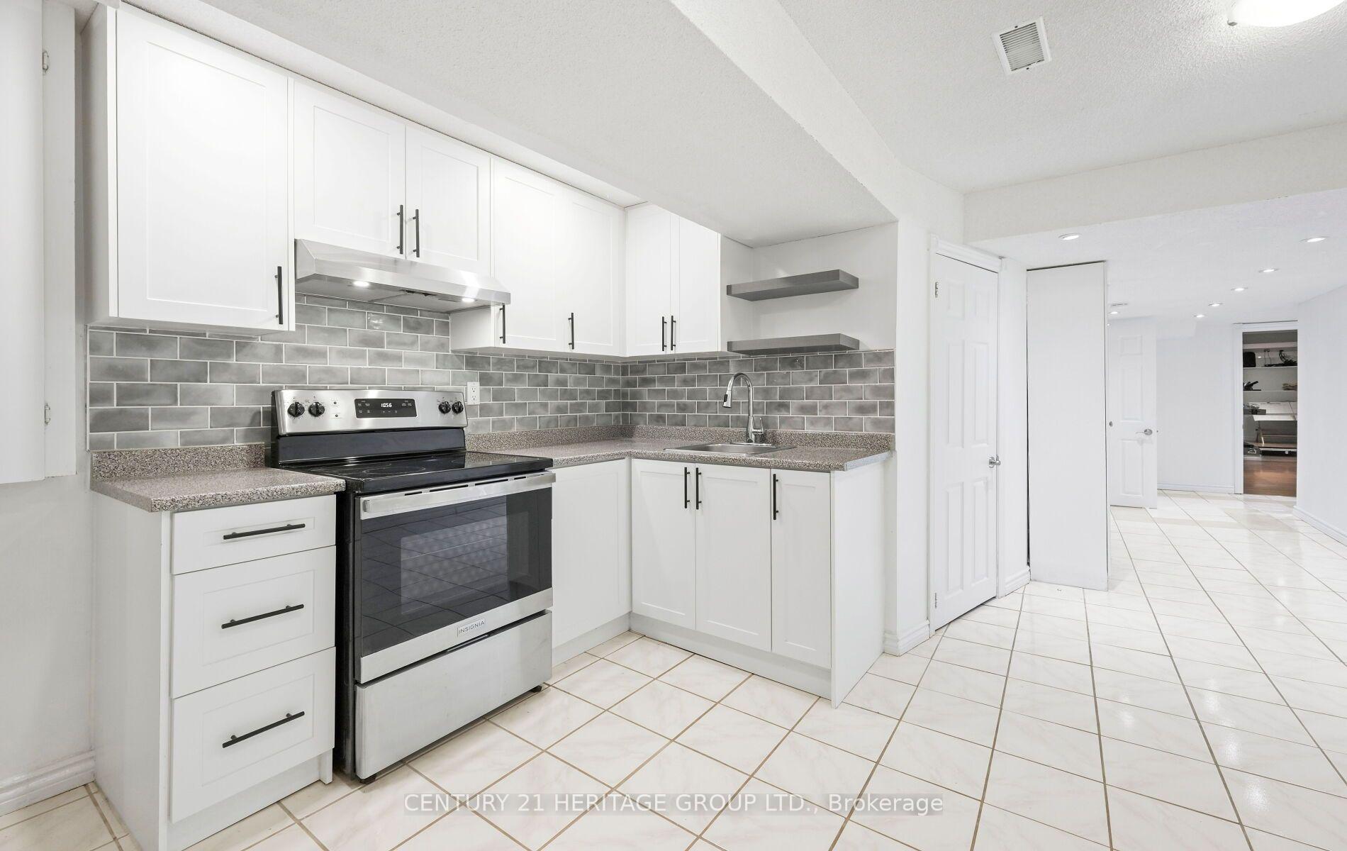 Photo 37 of 50 Bunting Drive, Vaughan, Vellore Village — HOMEH