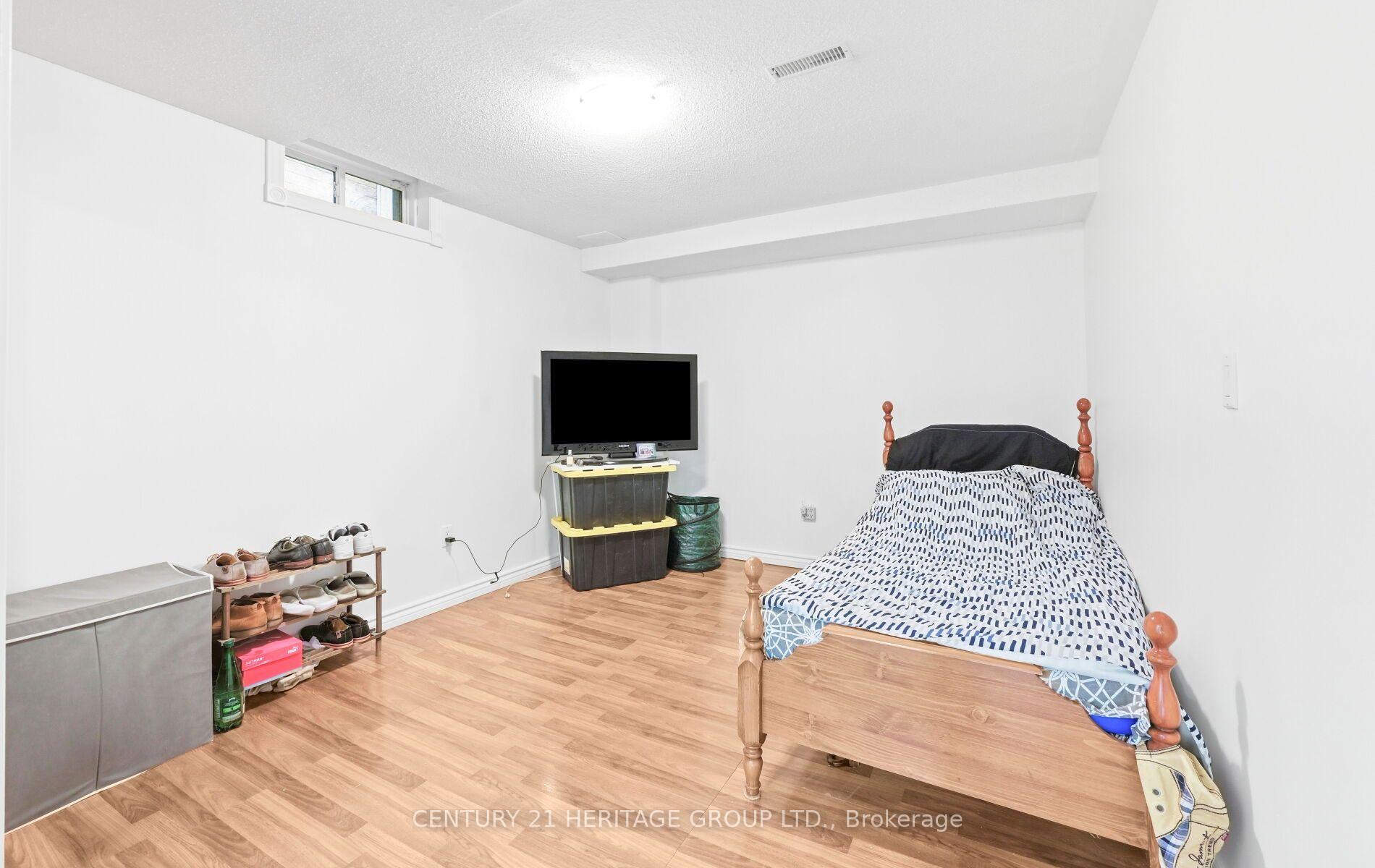 Photo 40 of 50 Bunting Drive, Vaughan, Vellore Village — HOMEH