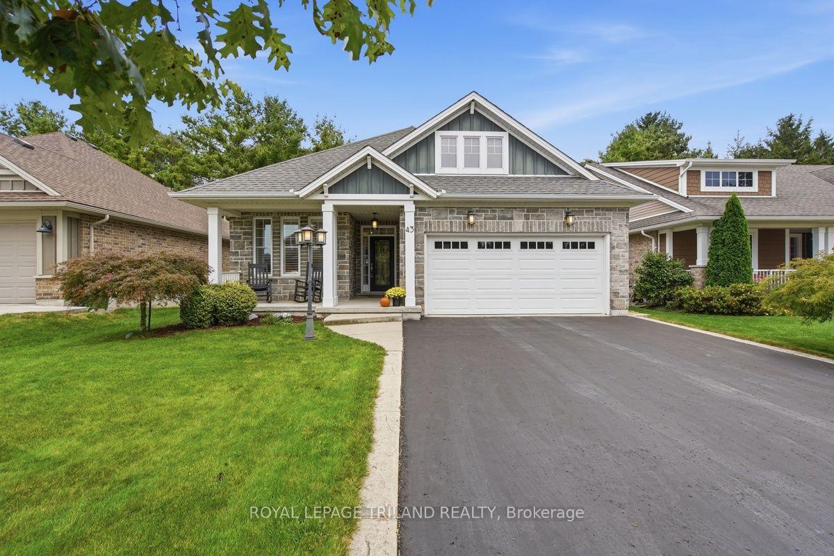 Photo 2 of 43 Hickory Lane, St. Thomas — HOMEH