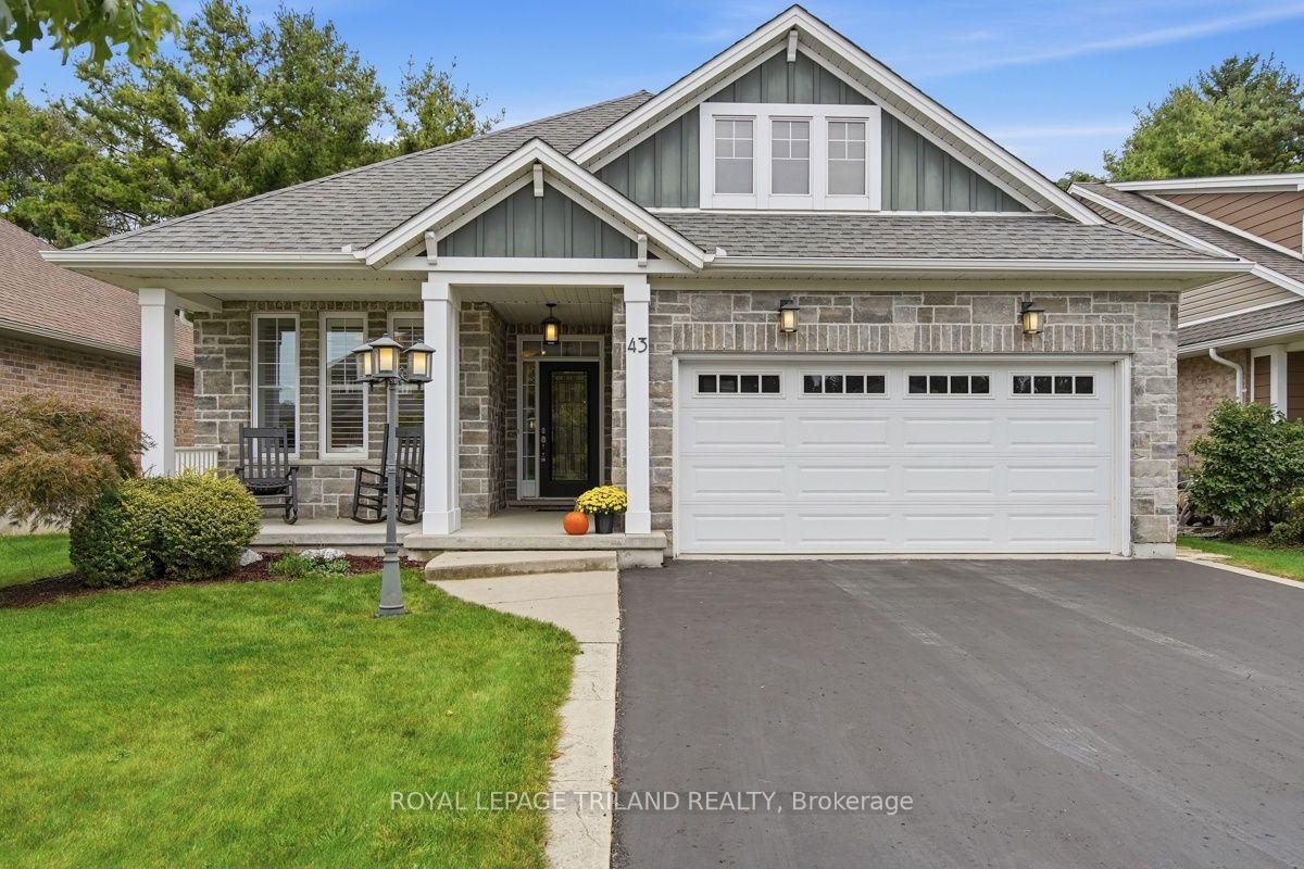 Photo 3 of 43 Hickory Lane, St. Thomas — HOMEH
