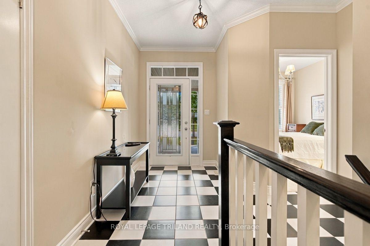 Photo 6 of 43 Hickory Lane, St. Thomas — HOMEH