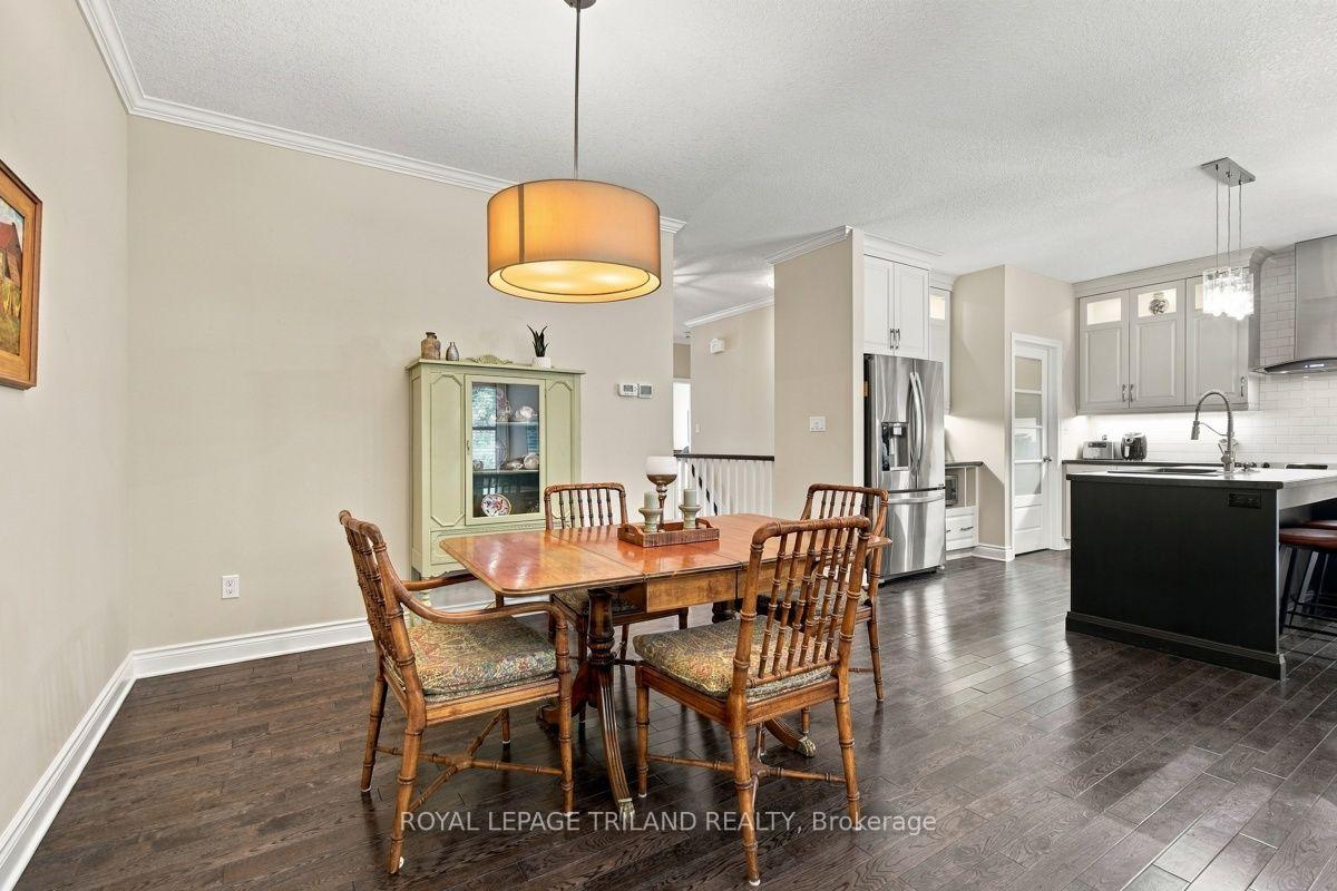 Photo 14 of 43 Hickory Lane, St. Thomas — HOMEH