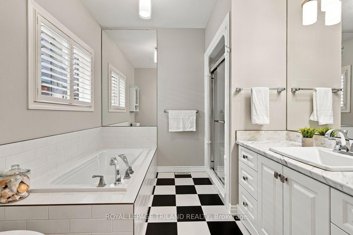 Photo 24 of 43 Hickory Lane, St. Thomas — HOMEH