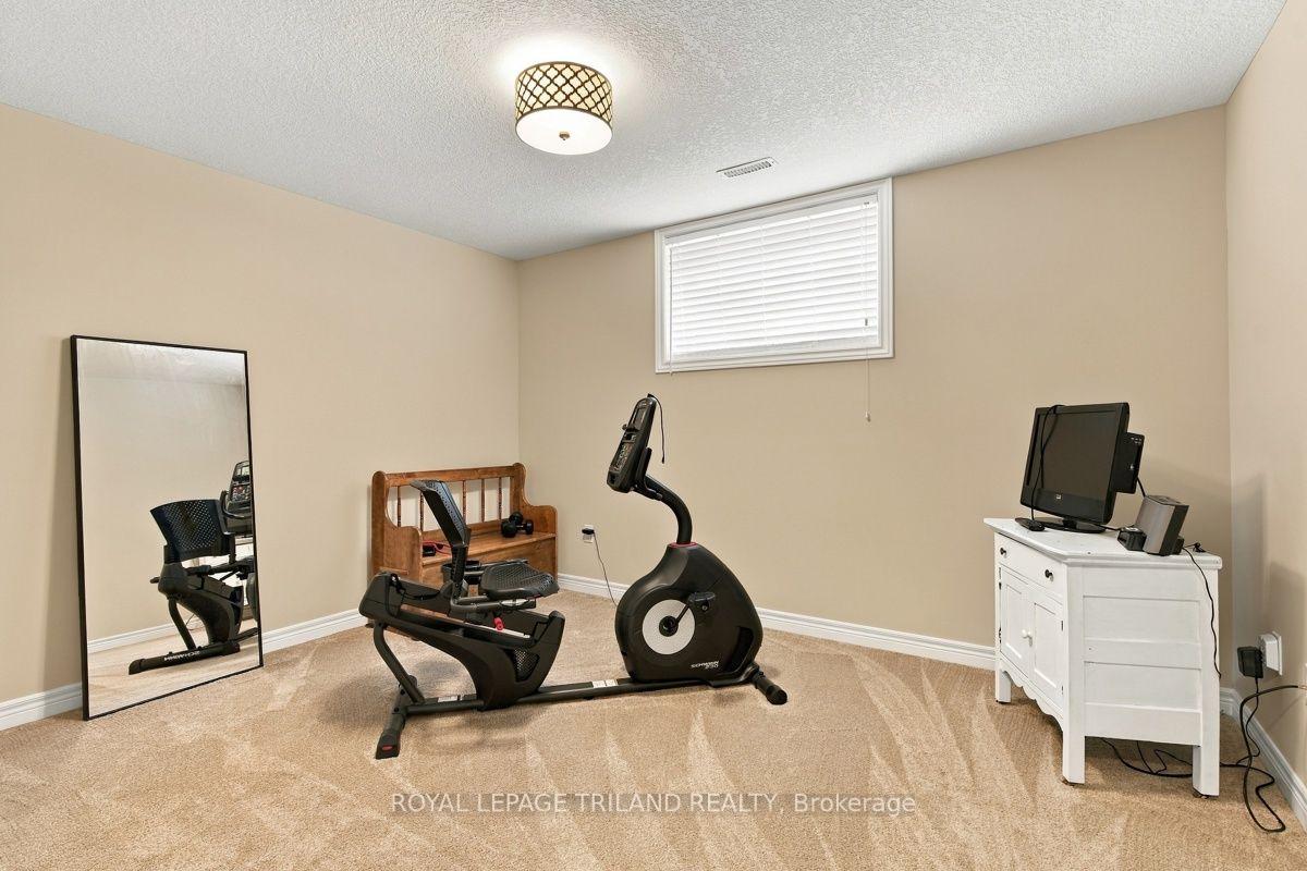 Photo 36 of 43 Hickory Lane, St. Thomas — HOMEH