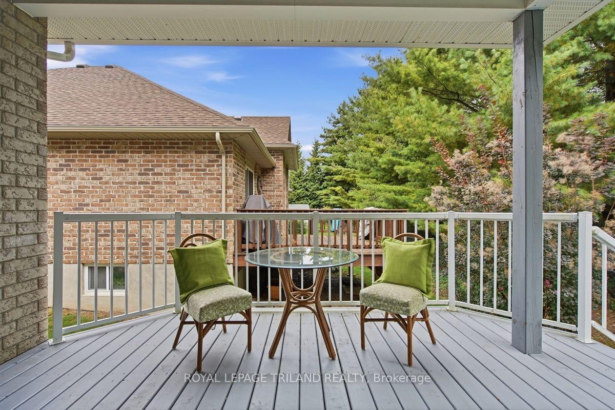 Photo 42 of 43 Hickory Lane, St. Thomas — HOMEH