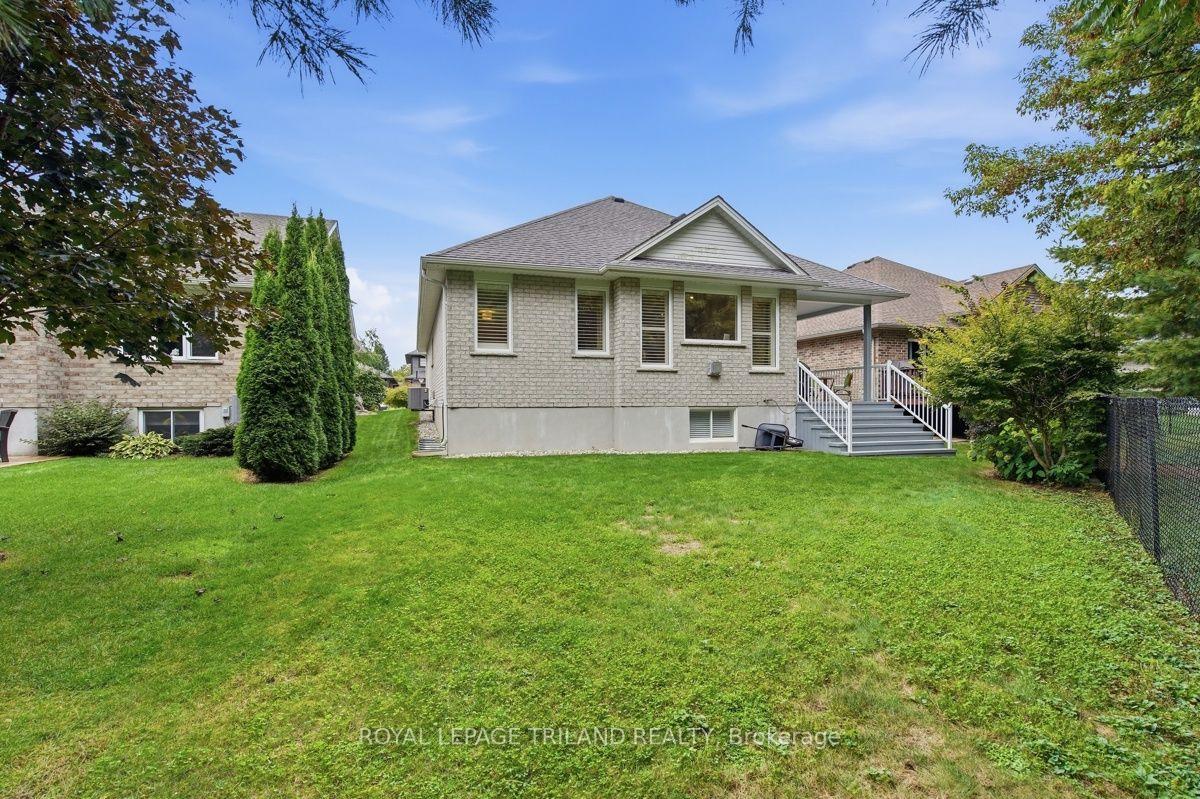 Photo 50 of 43 Hickory Lane, St. Thomas — HOMEH