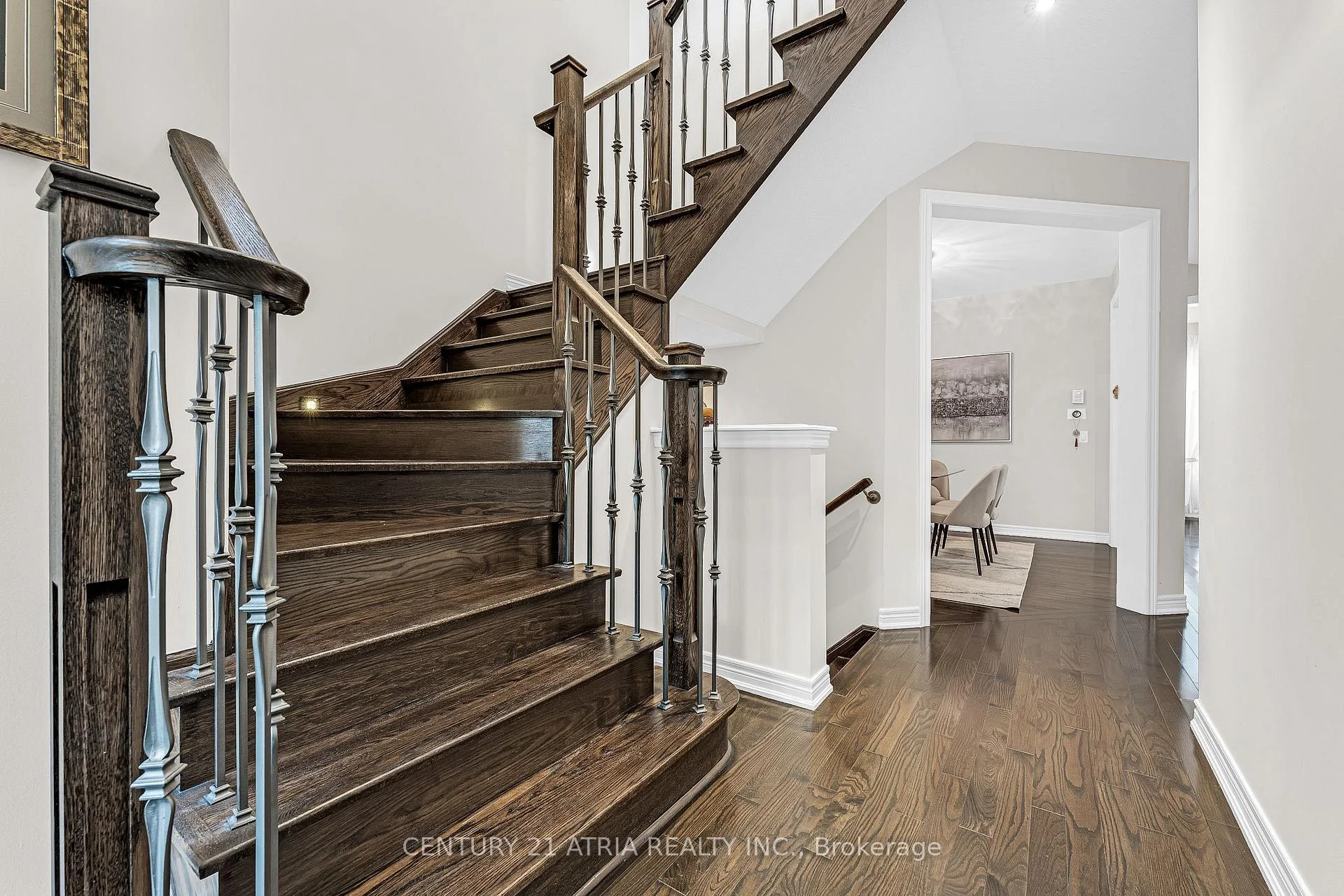 Photo 5 of 468 Kwapis Boulevard, Newmarket, Woodland Hill — HOMEH