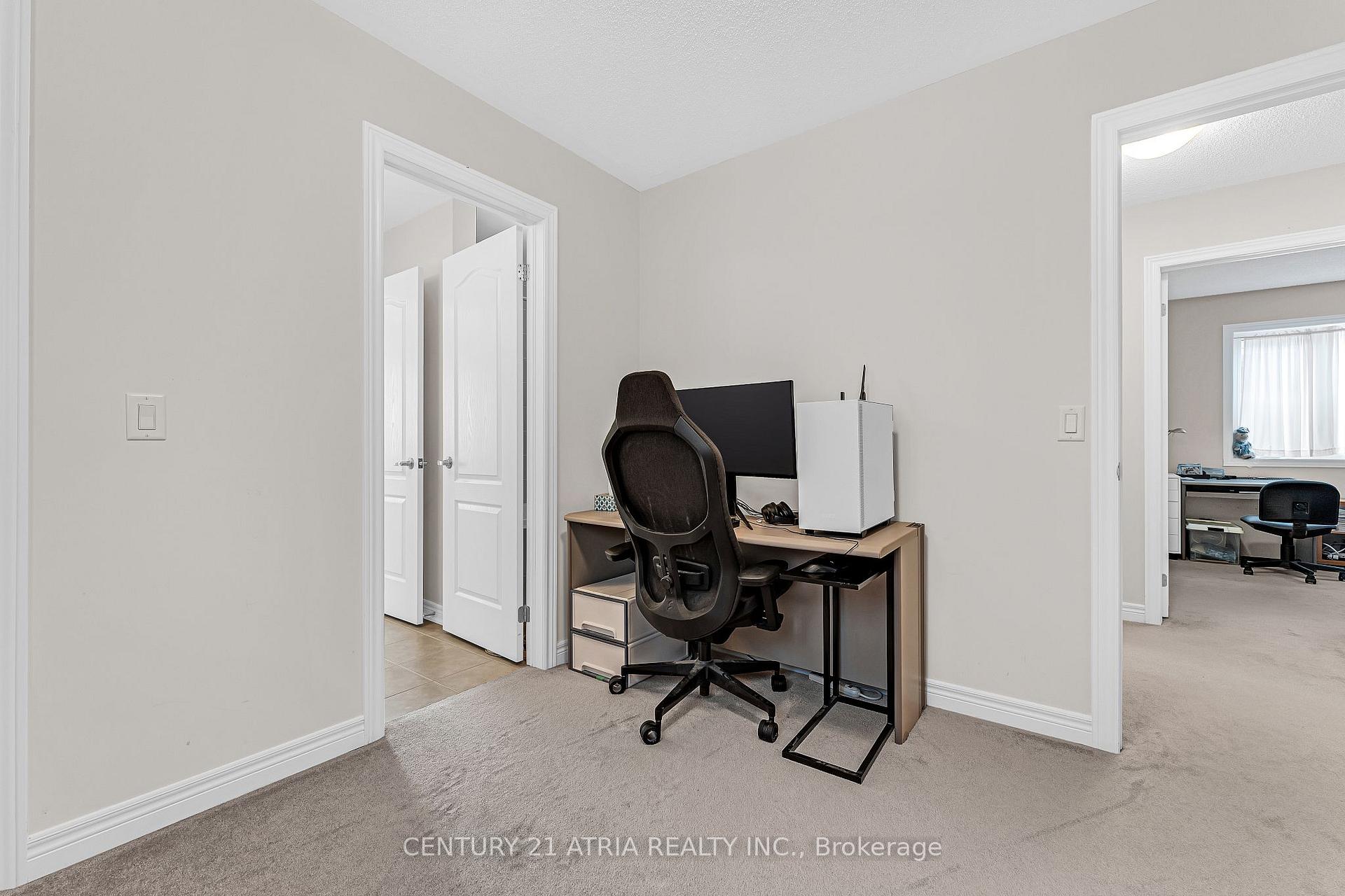 Photo 16 of 468 Kwapis Boulevard, Newmarket, Woodland Hill — HOMEH
