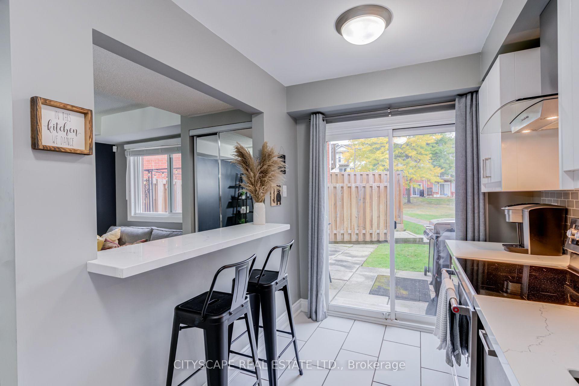 Photo 9 of Unit 69, 45 Wylie Circle, Halton Hills, Georgetown — HOMEH
