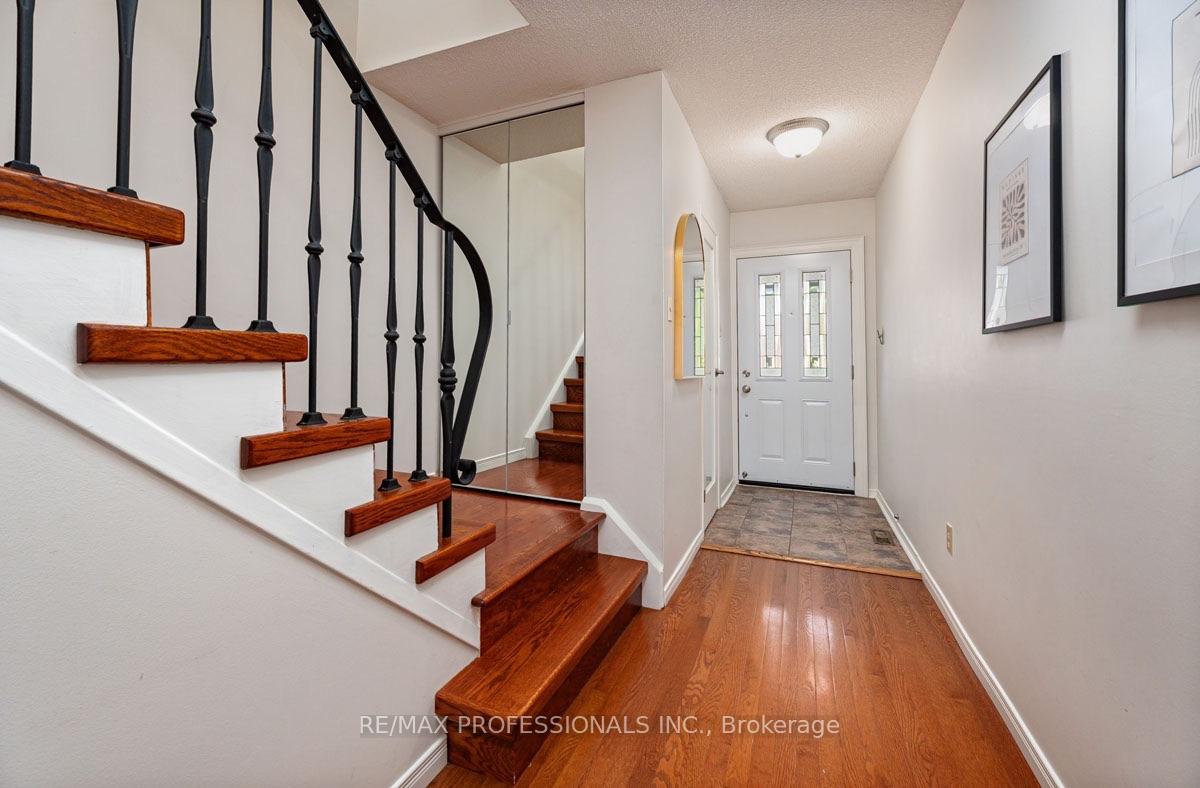 Photo 4 of Unit 176, 1951 Rathburn Road E, Mississauga, Rathwood — HOMEH