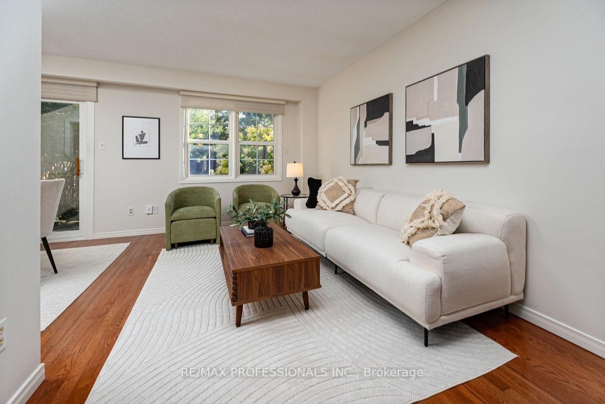 Photo 5 of Unit 176, 1951 Rathburn Road E, Mississauga, Rathwood — HOMEH