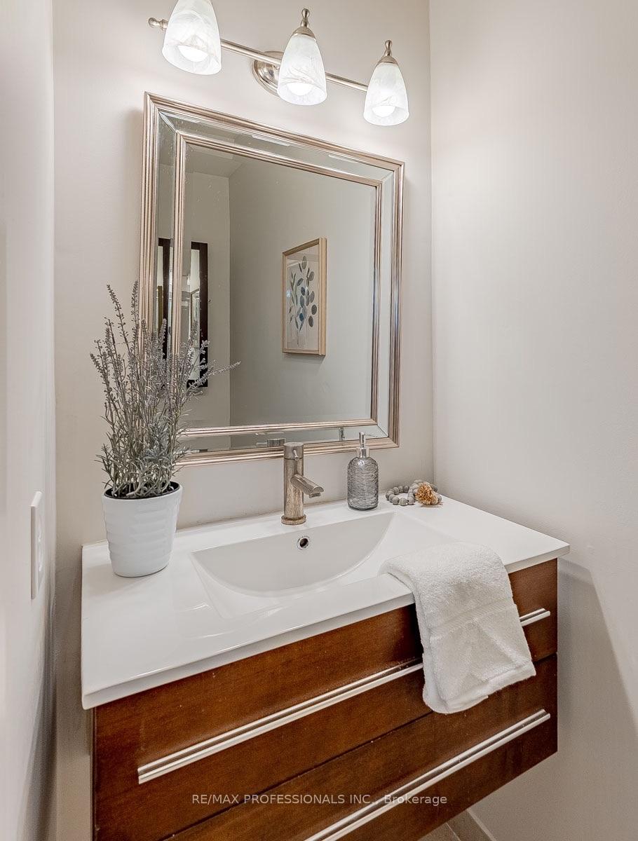 Photo 17 of Unit 176, 1951 Rathburn Road E, Mississauga, Rathwood — HOMEH