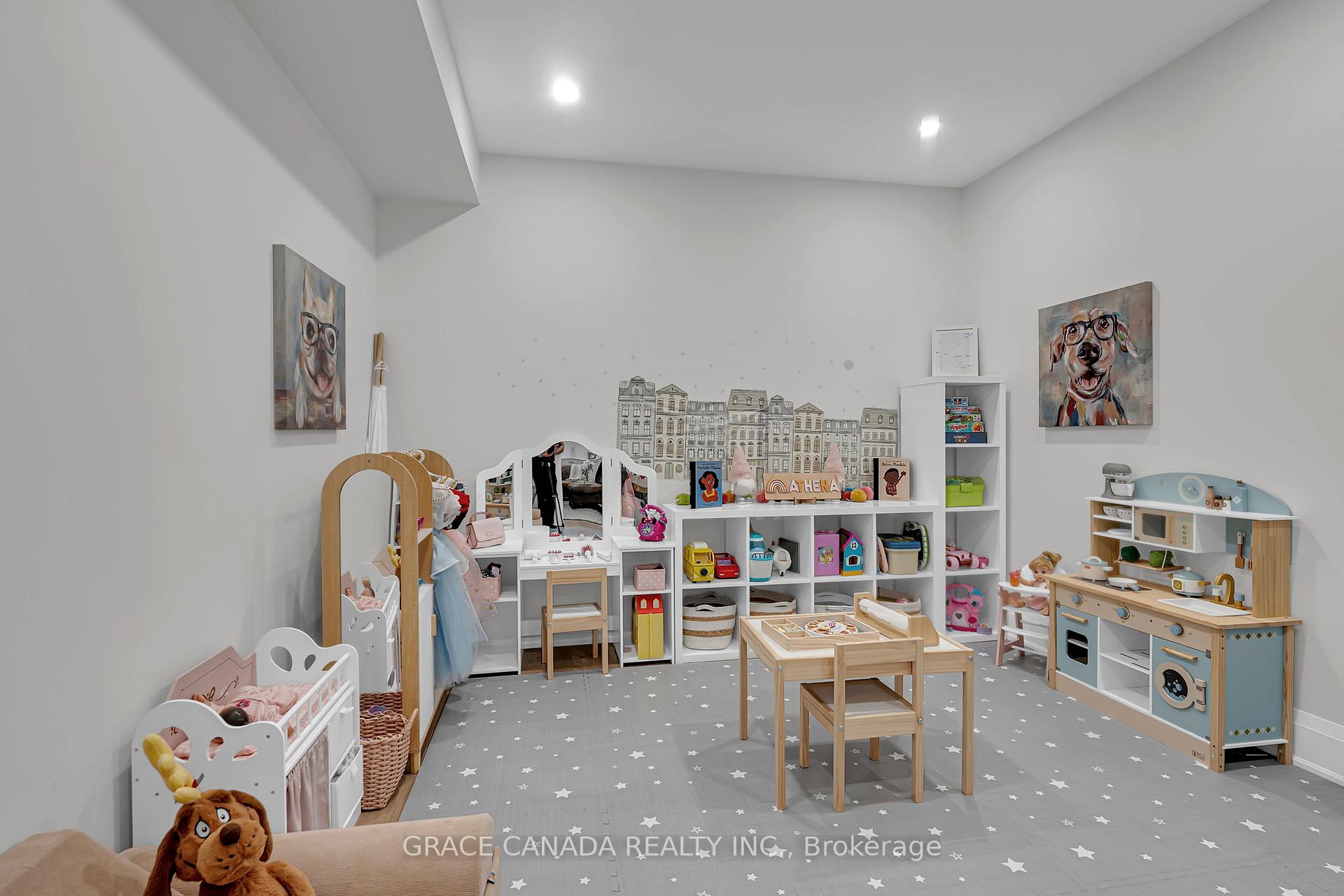 Photo 30 of 527 Oneida Drive, Burlington, LaSalle — HOMEH