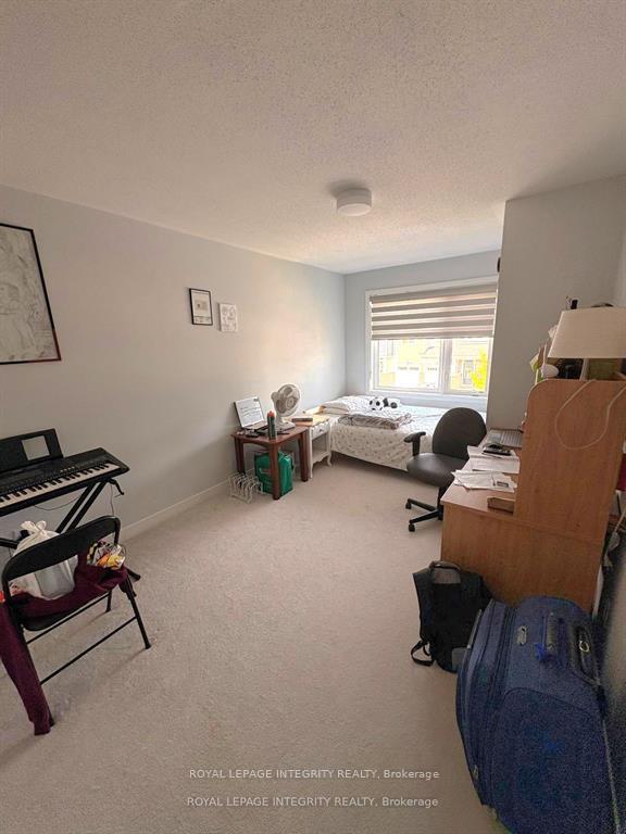 Photo 5 of 2477 Watercolours Way, Ottawa, Barrhaven - Half Moon Bay — HOMEH
