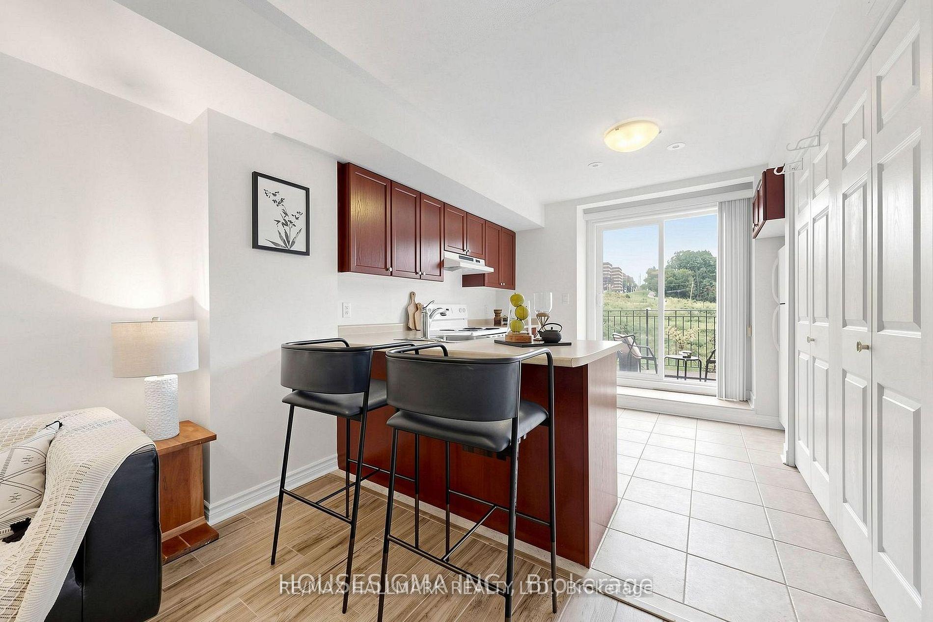 Photo 8 of Unit 106, 870 Jane Street, Toronto, Rockcliffe-Smythe — HOMEH
