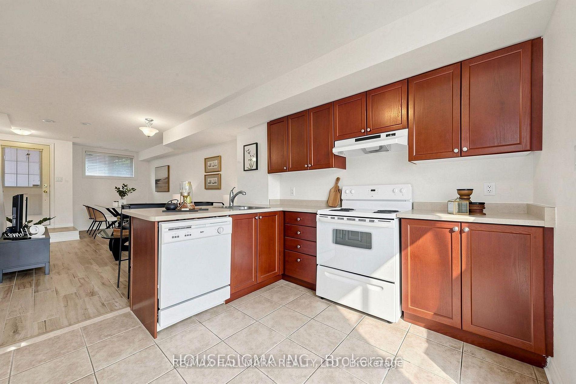 Photo 10 of Unit 106, 870 Jane Street, Toronto, Rockcliffe-Smythe — HOMEH
