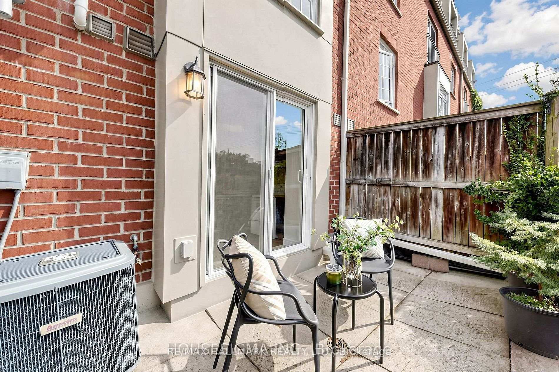 Photo 20 of Unit 106, 870 Jane Street, Toronto, Rockcliffe-Smythe — HOMEH