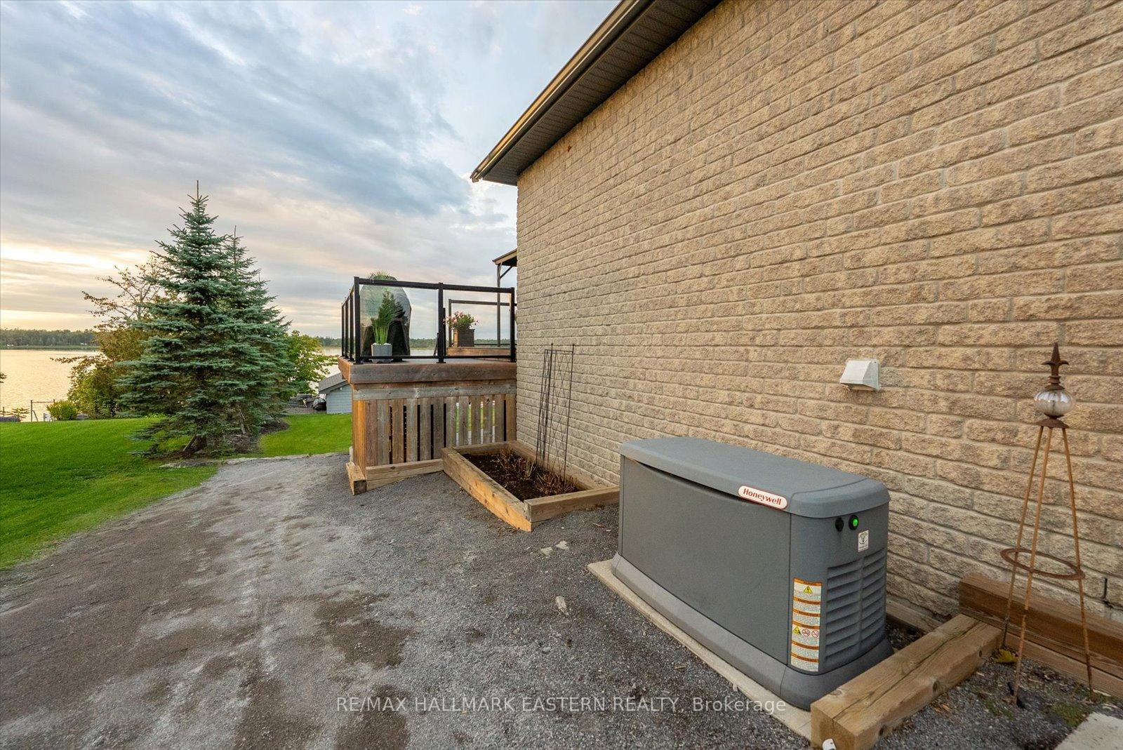 Photo 37 of 2112 Truman Drive, Selwyn — HOMEH