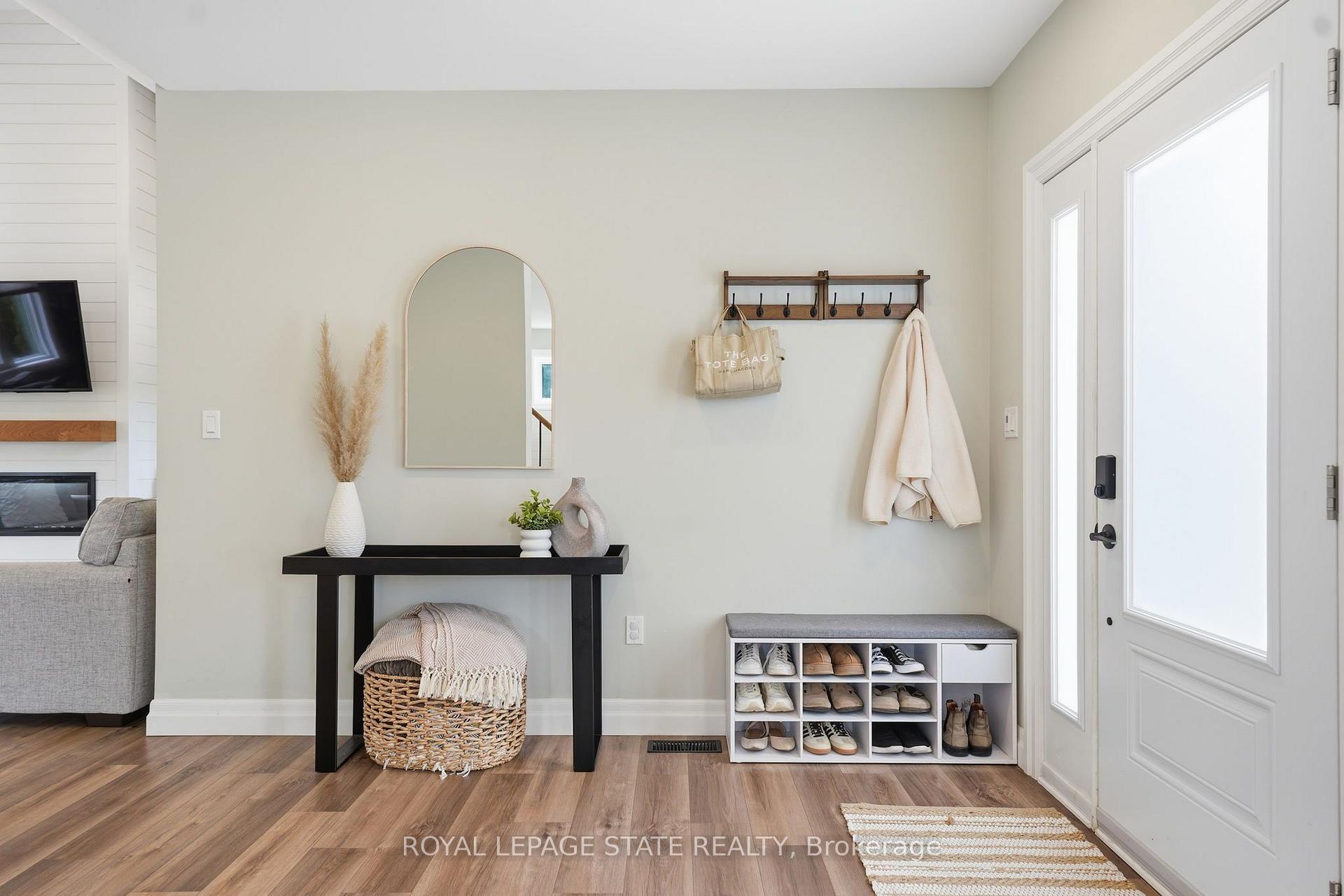 Photo 8 of 3144 Homestead Drive, Hamilton, Mount Hope — HOMEH
