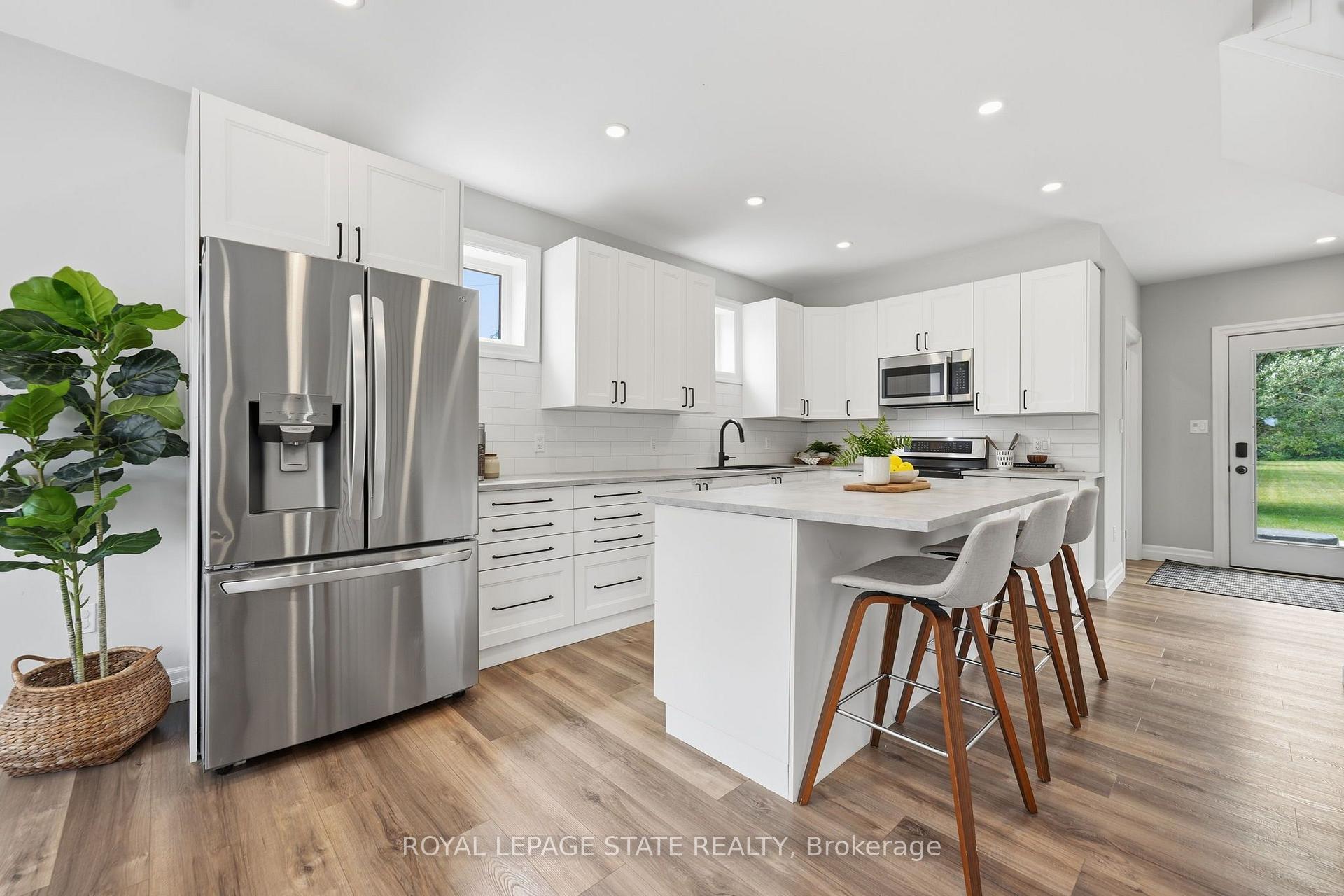 Photo 17 of 3144 Homestead Drive, Hamilton, Mount Hope — HOMEH