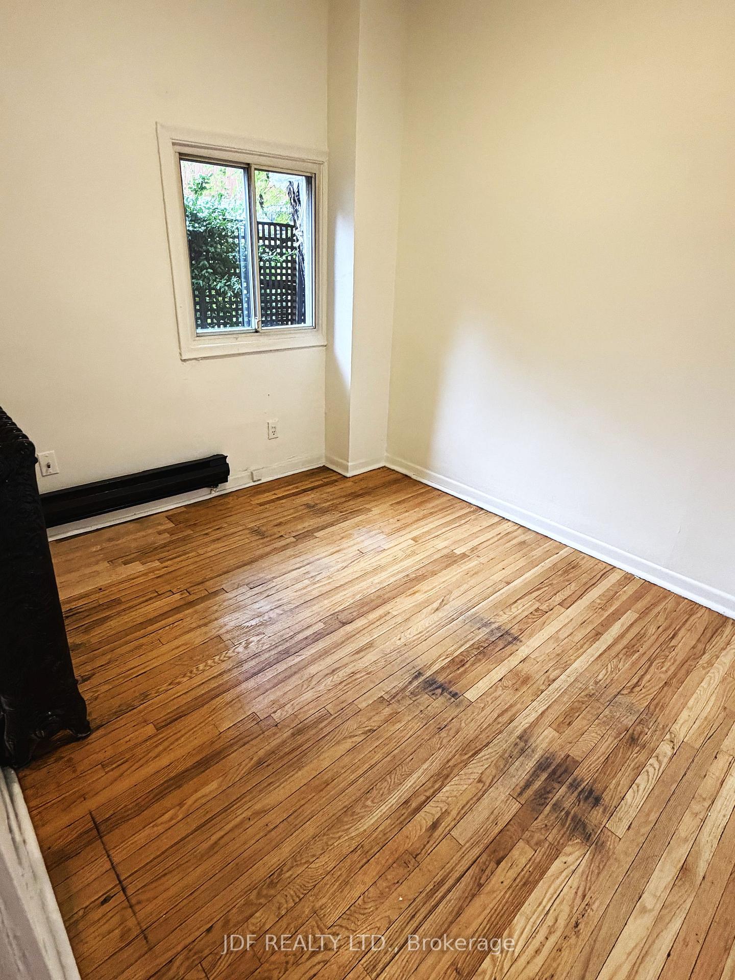Photo 22 of Unit Main Floor, 383 Lansdowne Avenue, Toronto, Dufferin Grove — HOMEH