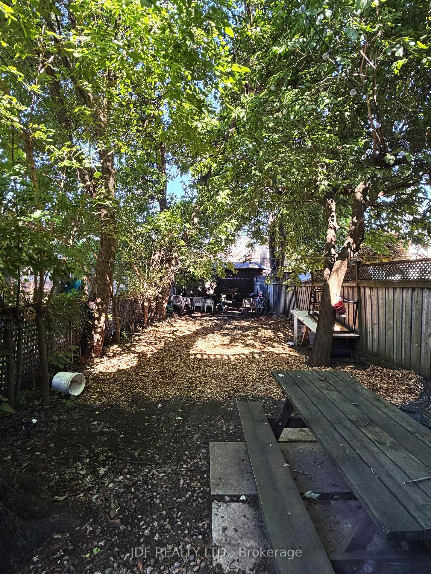 Photo 25 of Unit Main Floor, 383 Lansdowne Avenue, Toronto, Dufferin Grove — HOMEH