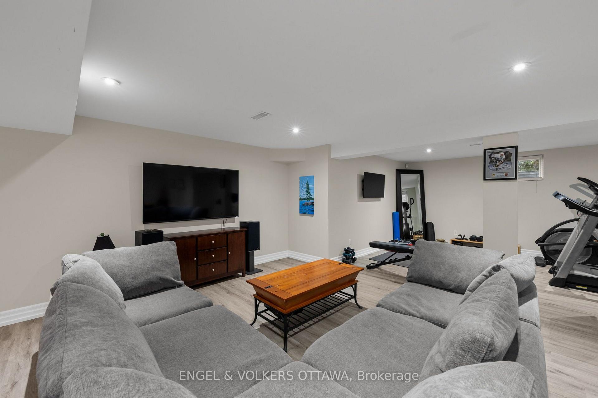 Photo 34 of 5833A Rideau Valley Drive N, Ottawa, Manotick South to Roger Stevens — HOMEH