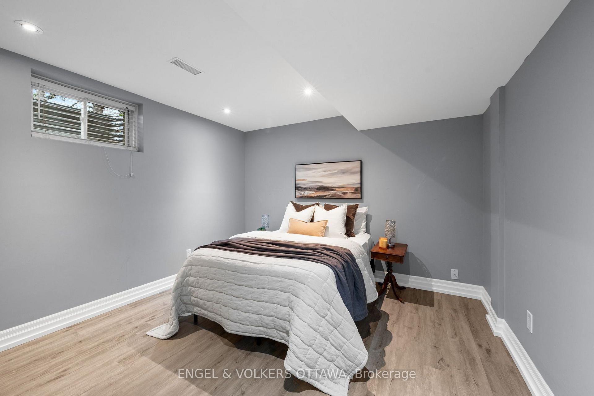 Photo 36 of 5833A Rideau Valley Drive N, Ottawa, Manotick South to Roger Stevens — HOMEH