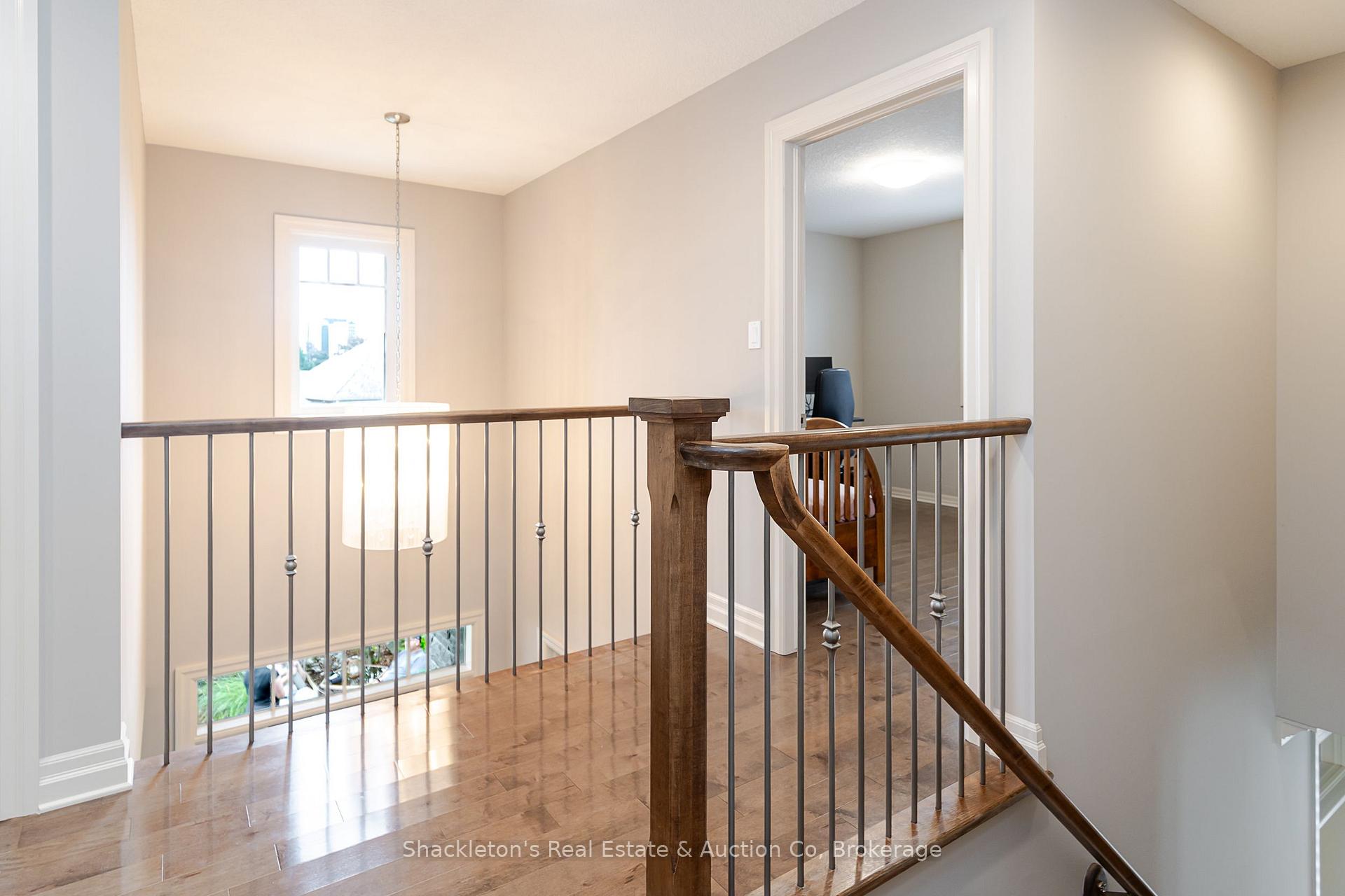 Photo 40 of 766 Eagletrace Drive, London, North S — HOMEH