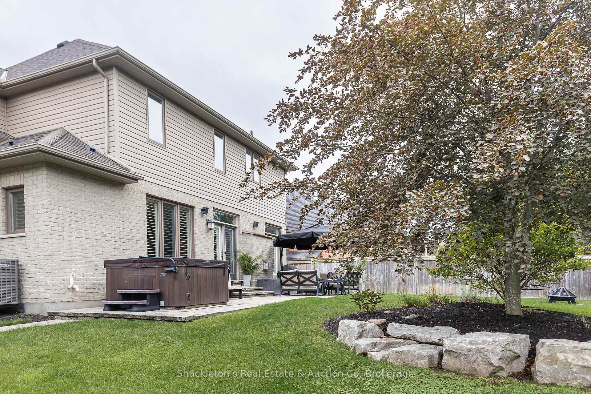 Photo 44 of 766 Eagletrace Drive, London, North S — HOMEH