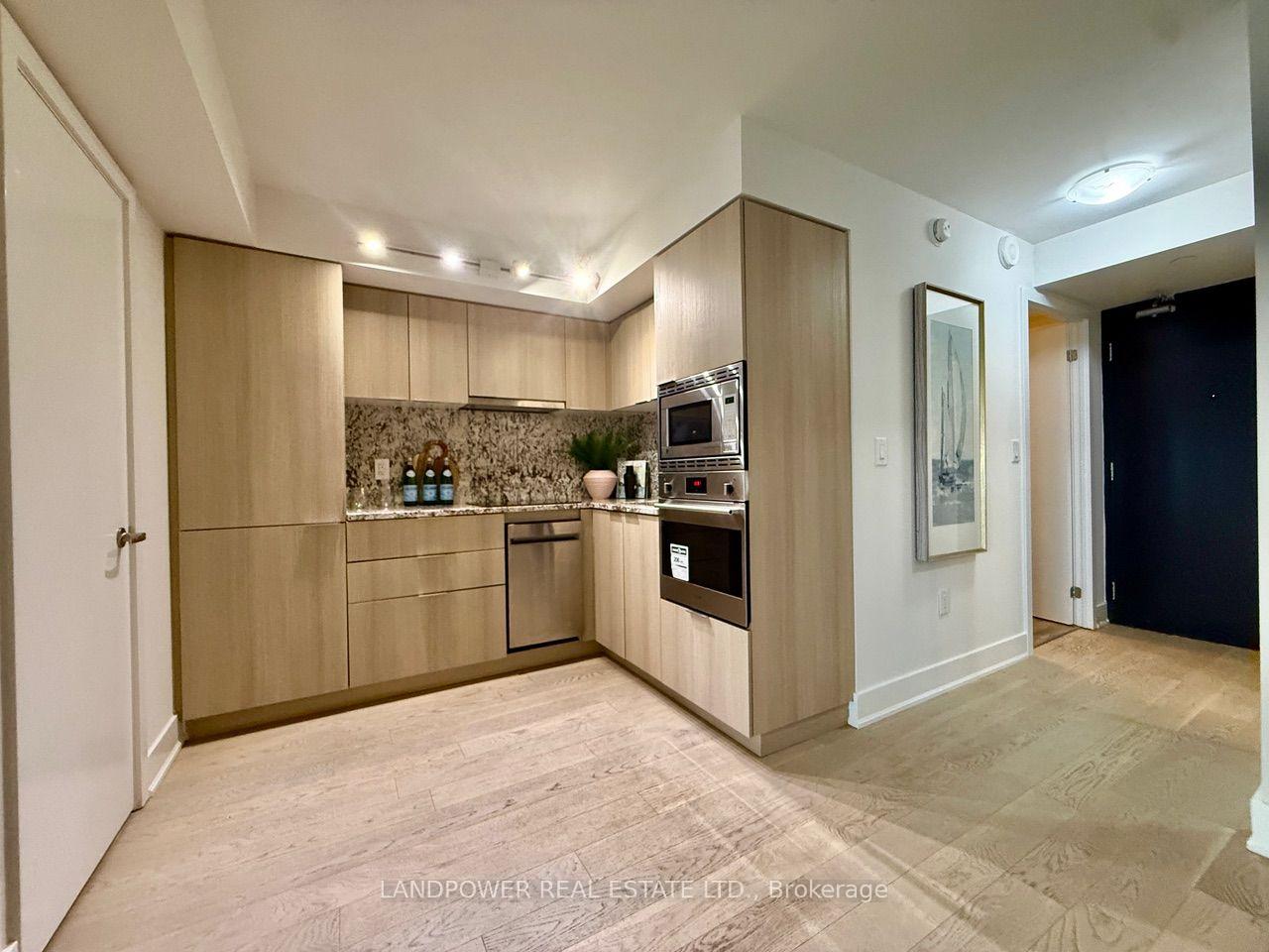 Photo 8 of Unit 2713, 955 Bay Street, Toronto, Bay Street Corridor — HOMEH
