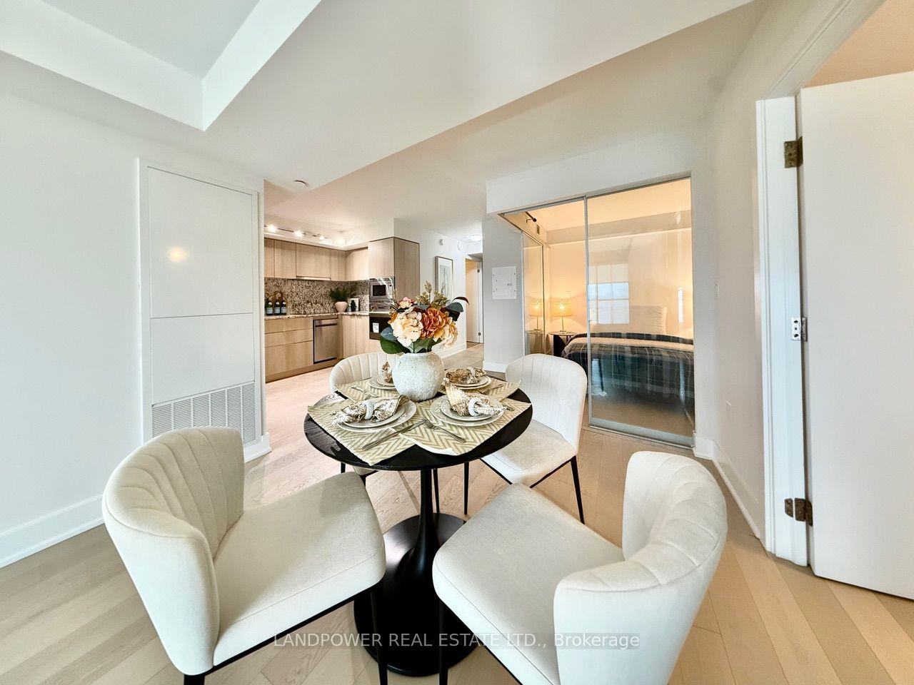 Photo 11 of Unit 2713, 955 Bay Street, Toronto, Bay Street Corridor — HOMEH