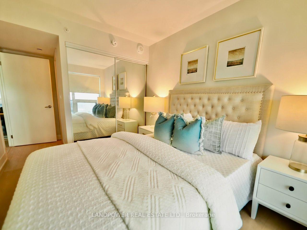 Photo 14 of Unit 2713, 955 Bay Street, Toronto, Bay Street Corridor — HOMEH