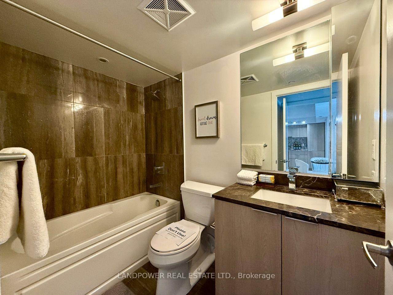 Photo 16 of Unit 2713, 955 Bay Street, Toronto, Bay Street Corridor — HOMEH