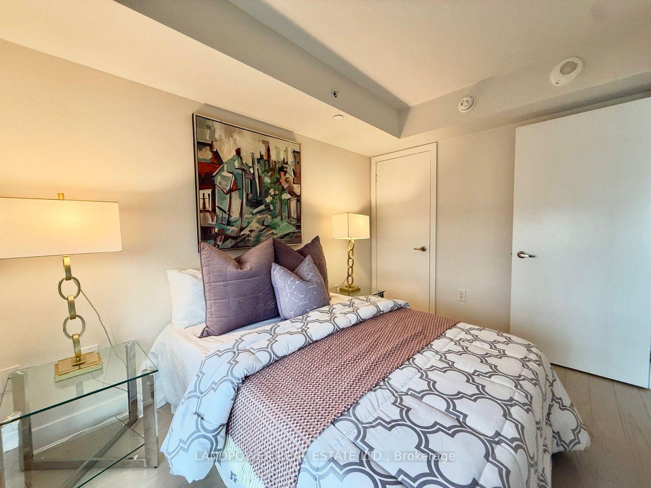Photo 18 of Unit 2713, 955 Bay Street, Toronto, Bay Street Corridor — HOMEH
