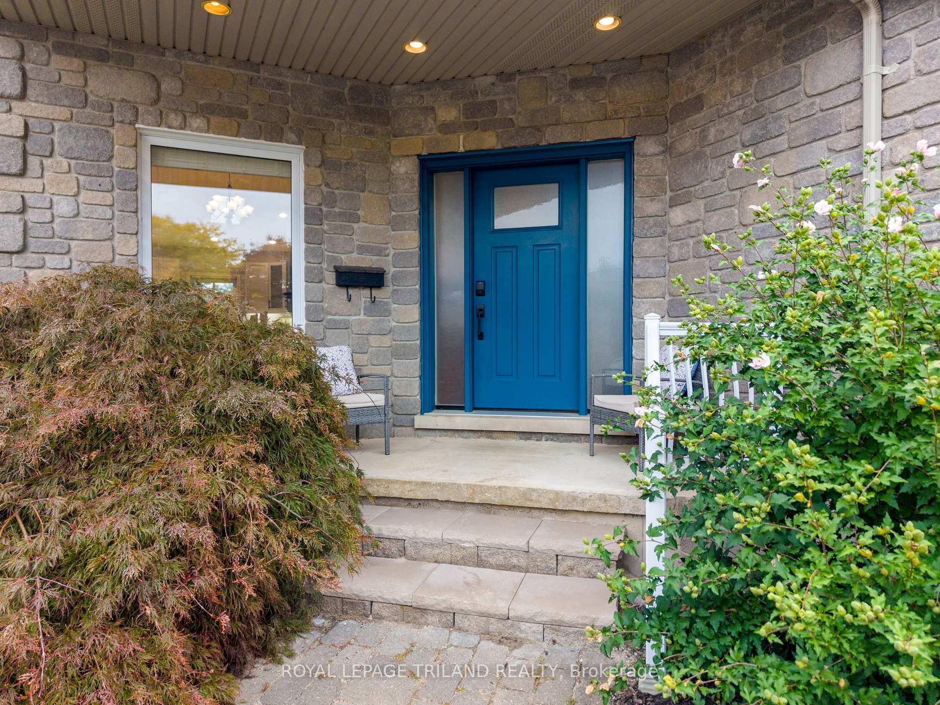 Photo 7 of 3998 Malpass Road, London, South V — HOMEH
