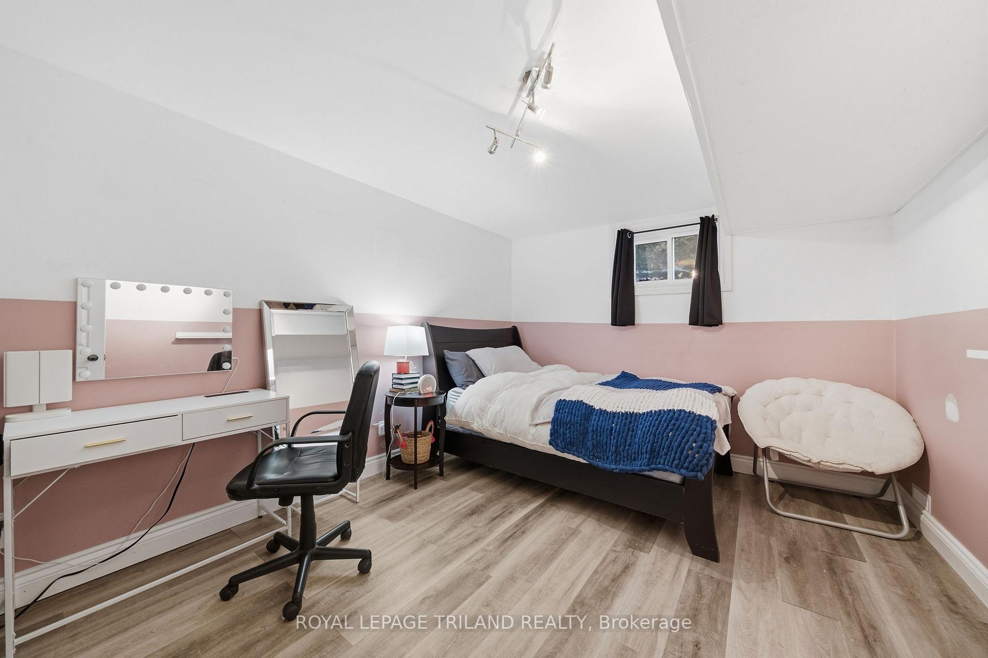 Photo 34 of 3998 Malpass Road, London, South V — HOMEH