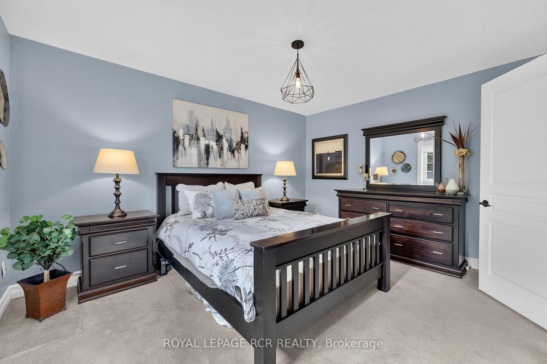 Photo 13 of 60 Holmes Drive, Caledon, Mono Mills — HOMEH