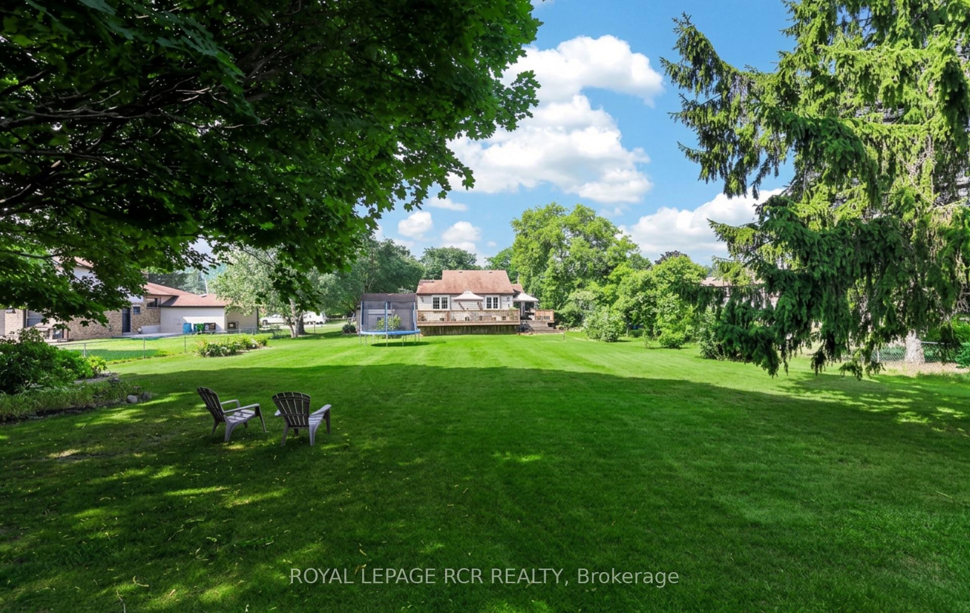 Photo 33 of 60 Holmes Drive, Caledon, Mono Mills — HOMEH