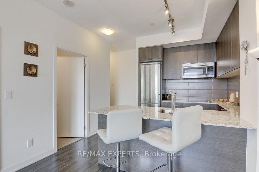 Photo 1 of Unit 607, 18 Rean Drive, North York, Bayview Village — HOMEH