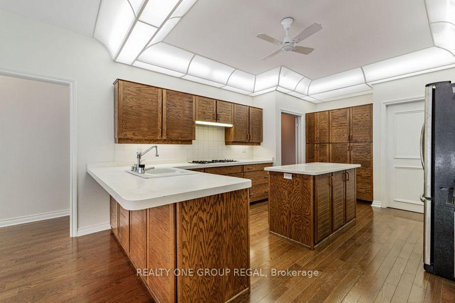 Photo 18 of 17 Dunloe Road, Richmond Hill, Bayview Hill — HOMEH