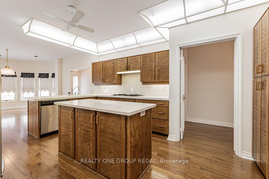 Photo 23 of 17 Dunloe Road, Richmond Hill, Bayview Hill — HOMEH