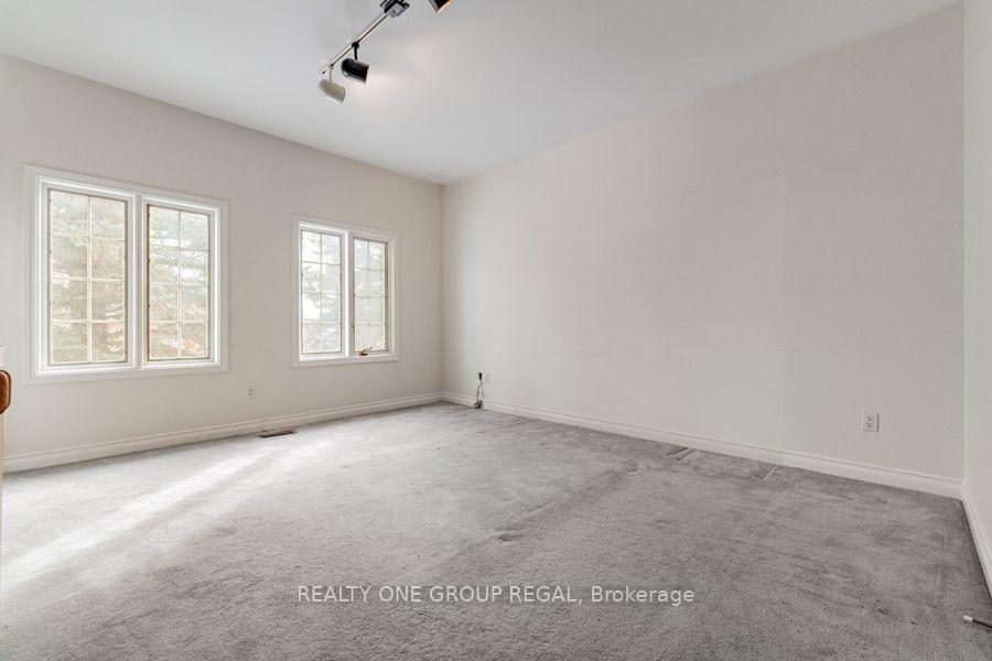 Photo 37 of 17 Dunloe Road, Richmond Hill, Bayview Hill — HOMEH