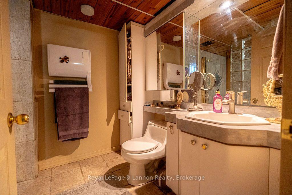 Photo 18 of 210 Powley Street, Thunder Bay, Court / Cumberland — HOMEH