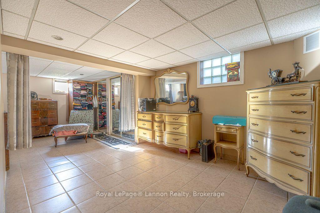 Photo 28 of 210 Powley Street, Thunder Bay, Court / Cumberland — HOMEH