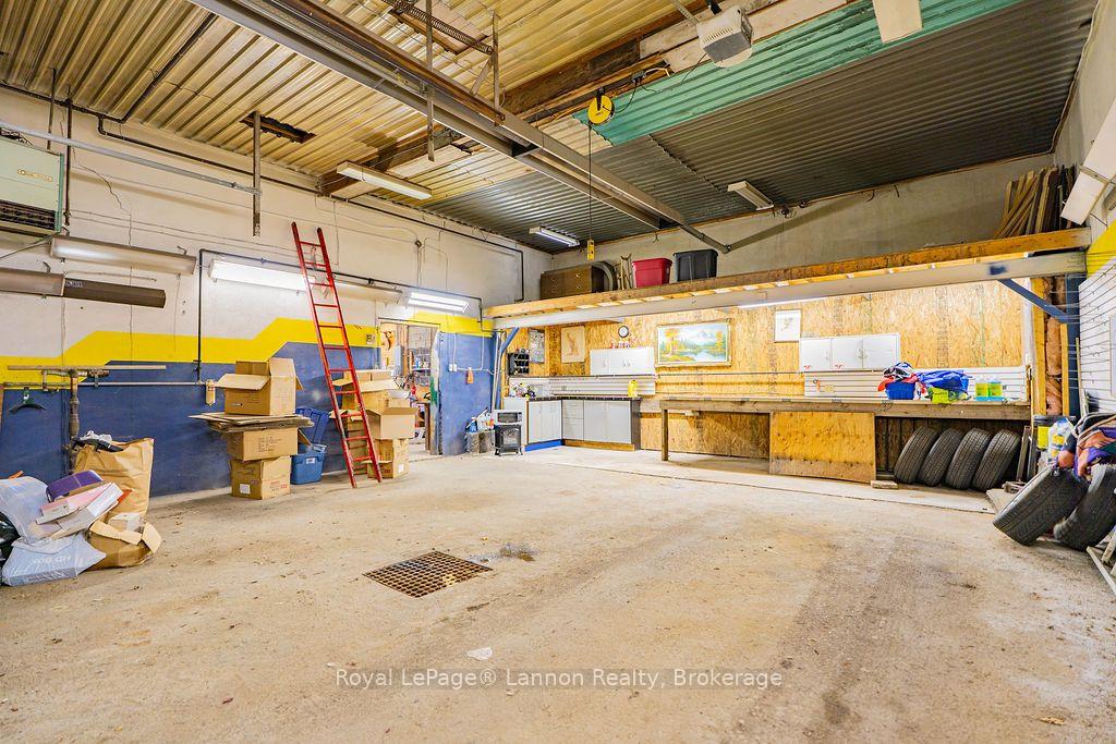 Photo 32 of 210 Powley Street, Thunder Bay, Court / Cumberland — HOMEH