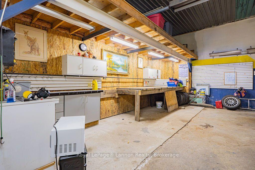 Photo 33 of 210 Powley Street, Thunder Bay, Court / Cumberland — HOMEH