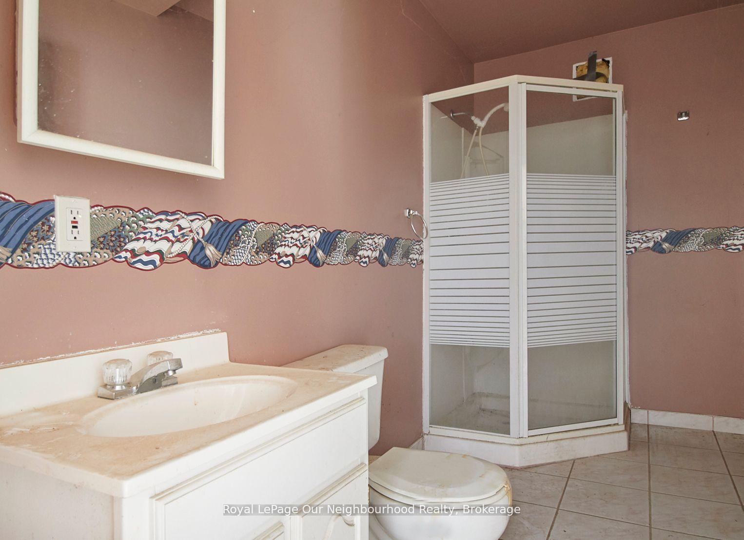 Photo 15 of 3088 Concession 7 Road, Clarington, Rural Clarington — HOMEH